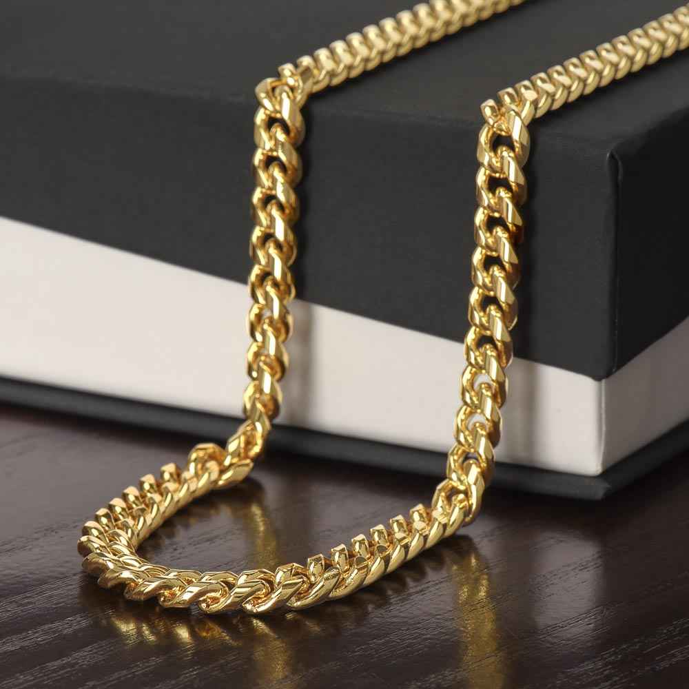 Dessing up the special one with this spectacular Cuban Link Chain